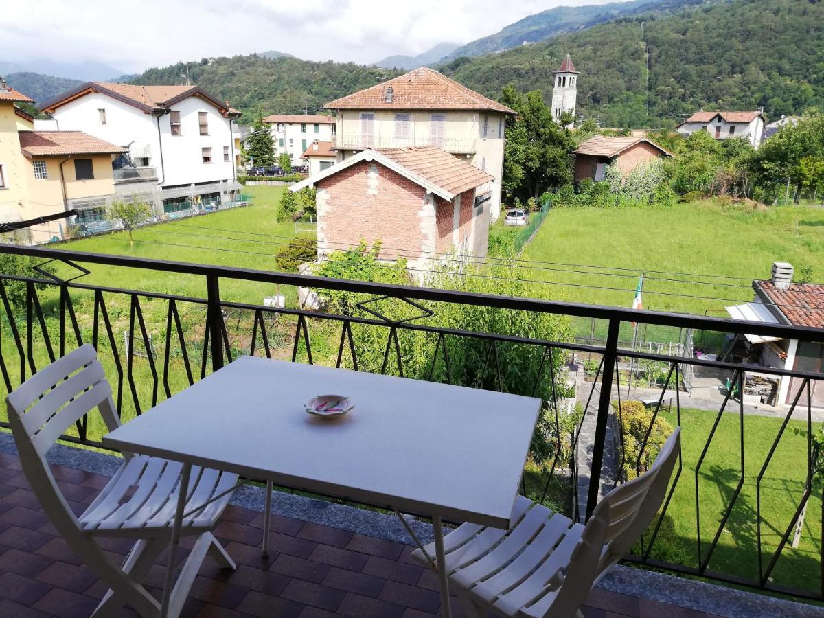 Apartmán La Rosa Rossa Cambiasca Exteriér fotografie