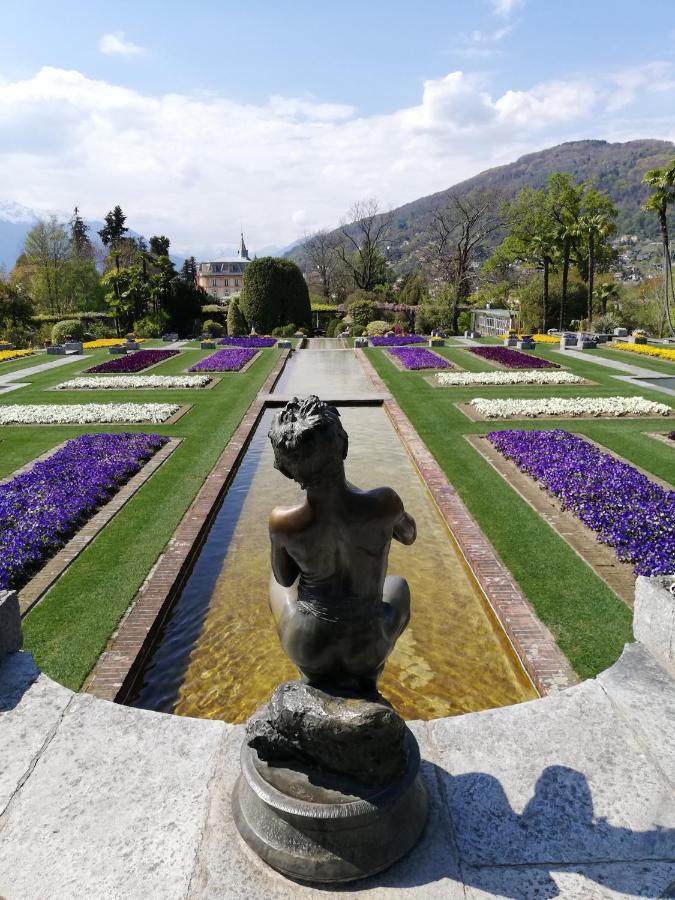 Apartmán La Rosa Rossa Cambiasca Exteriér fotografie