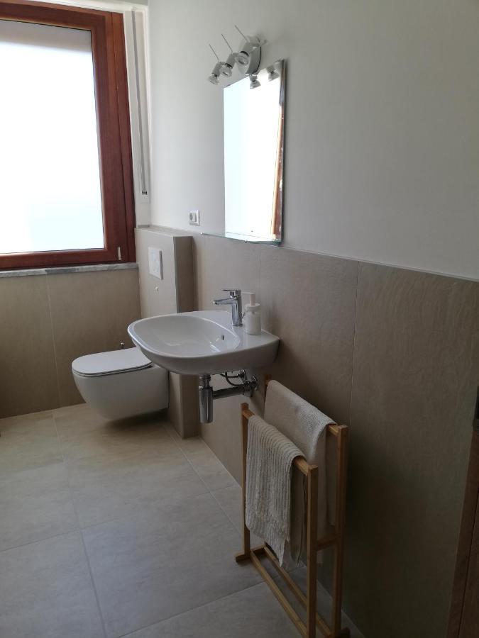 Apartmán La Rosa Rossa Cambiasca Exteriér fotografie