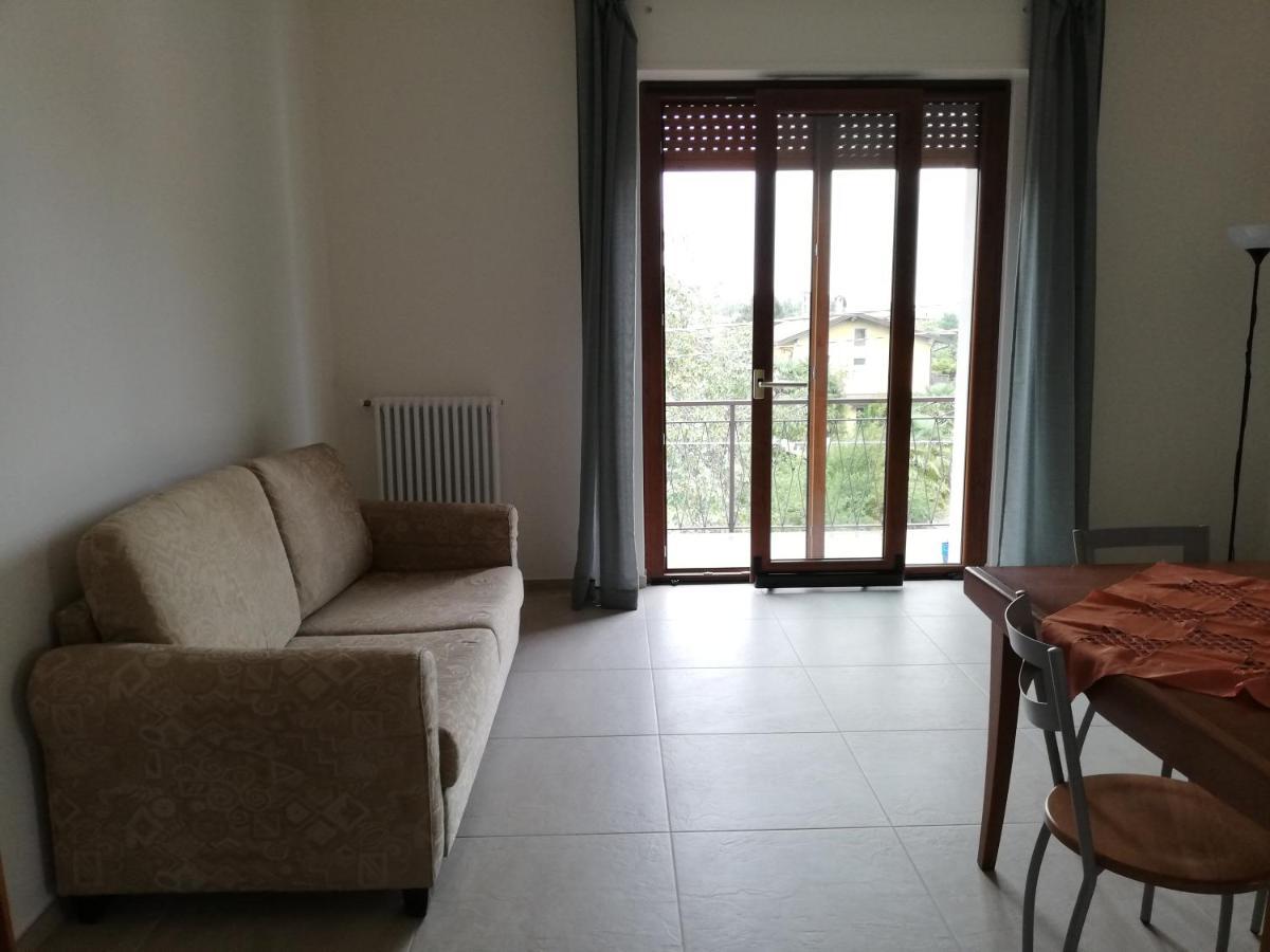Apartmán La Rosa Rossa Cambiasca Exteriér fotografie