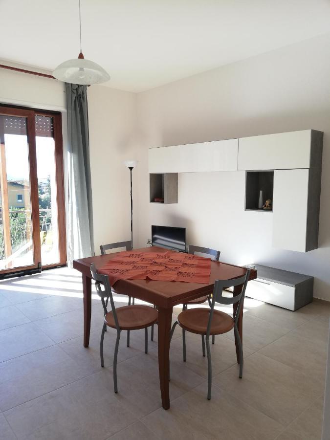 Apartmán La Rosa Rossa Cambiasca Exteriér fotografie