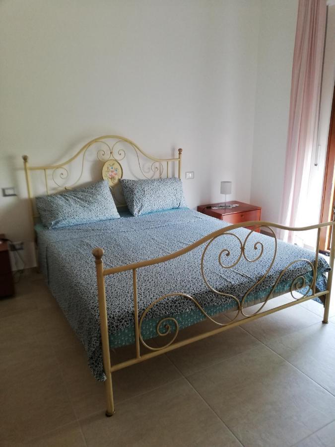 Apartmán La Rosa Rossa Cambiasca Exteriér fotografie